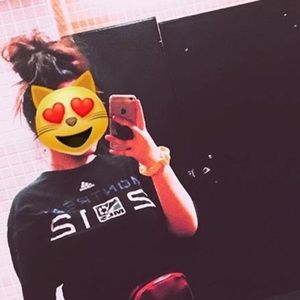 Meet your Posher, Erika